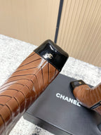 CHANEL Fall/Winter Chelsea Brown Short Boots in Cowhide 591405
