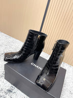 CHANEL Fall/Winter Chelsea Black Short Boots in Cowhide 591404