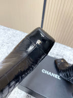 CHANEL Fall/Winter Chelsea Black Short Boots in Cowhide 591404