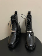 HM Kelly Buckle Classic Ankle Boots Black in Cowhide 594334