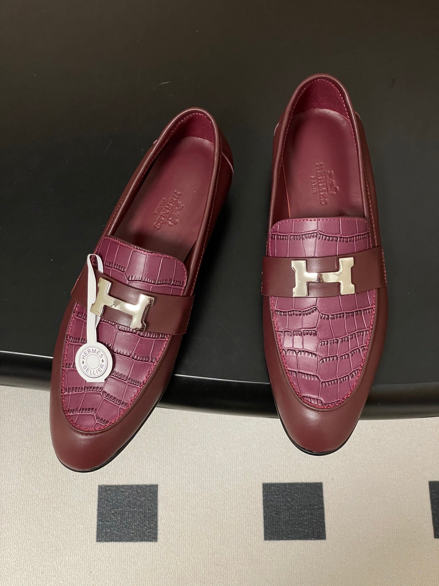 HM Paris Loafers Burgundy in Calfskin 594333