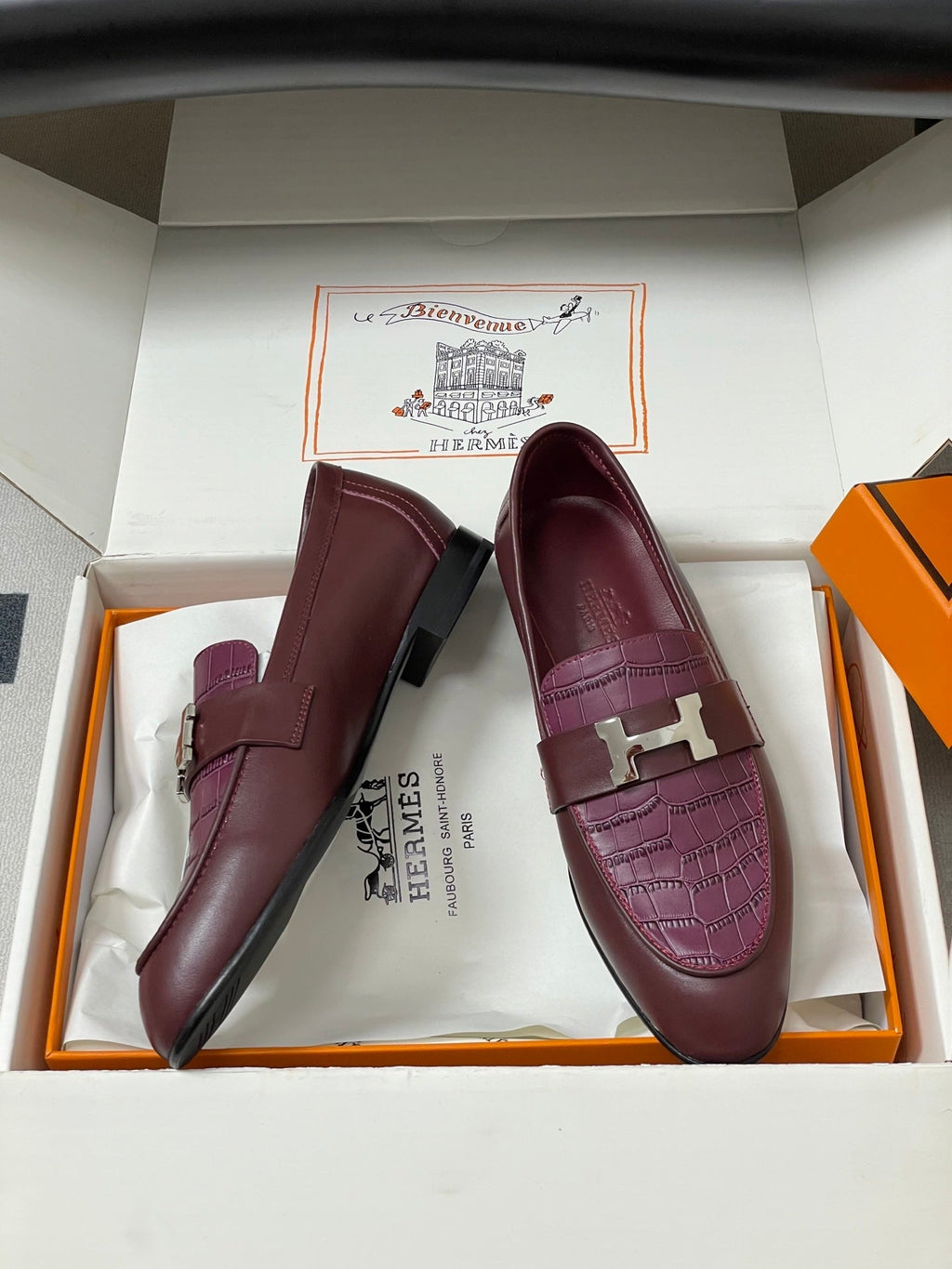 HM Paris Loafers Burgundy in Calfskin 594333