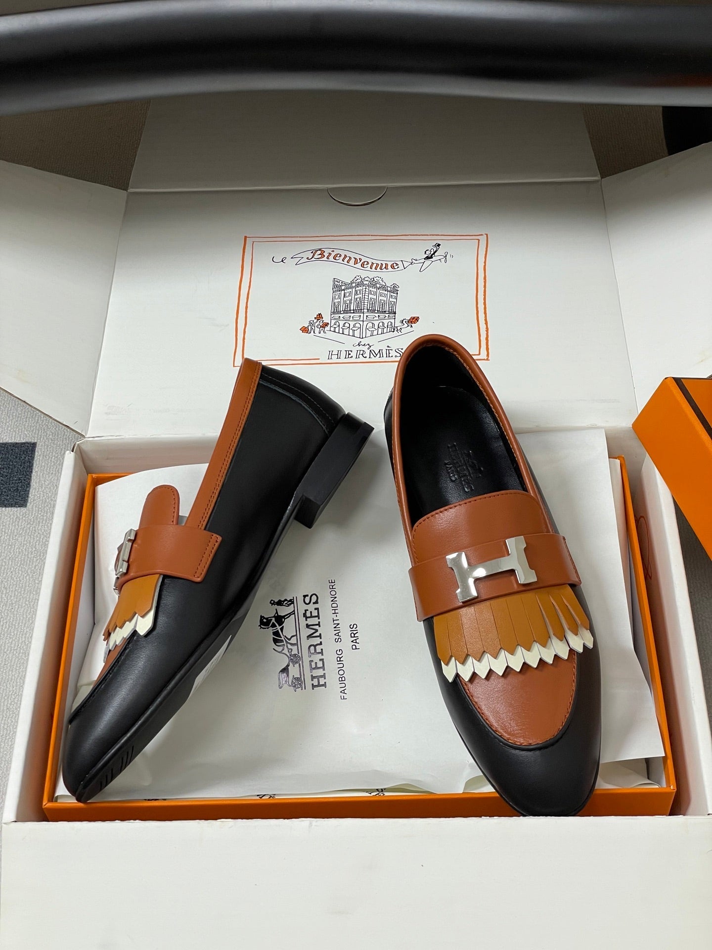 HM Royal Loafers Black Orange in Calfskin 594332