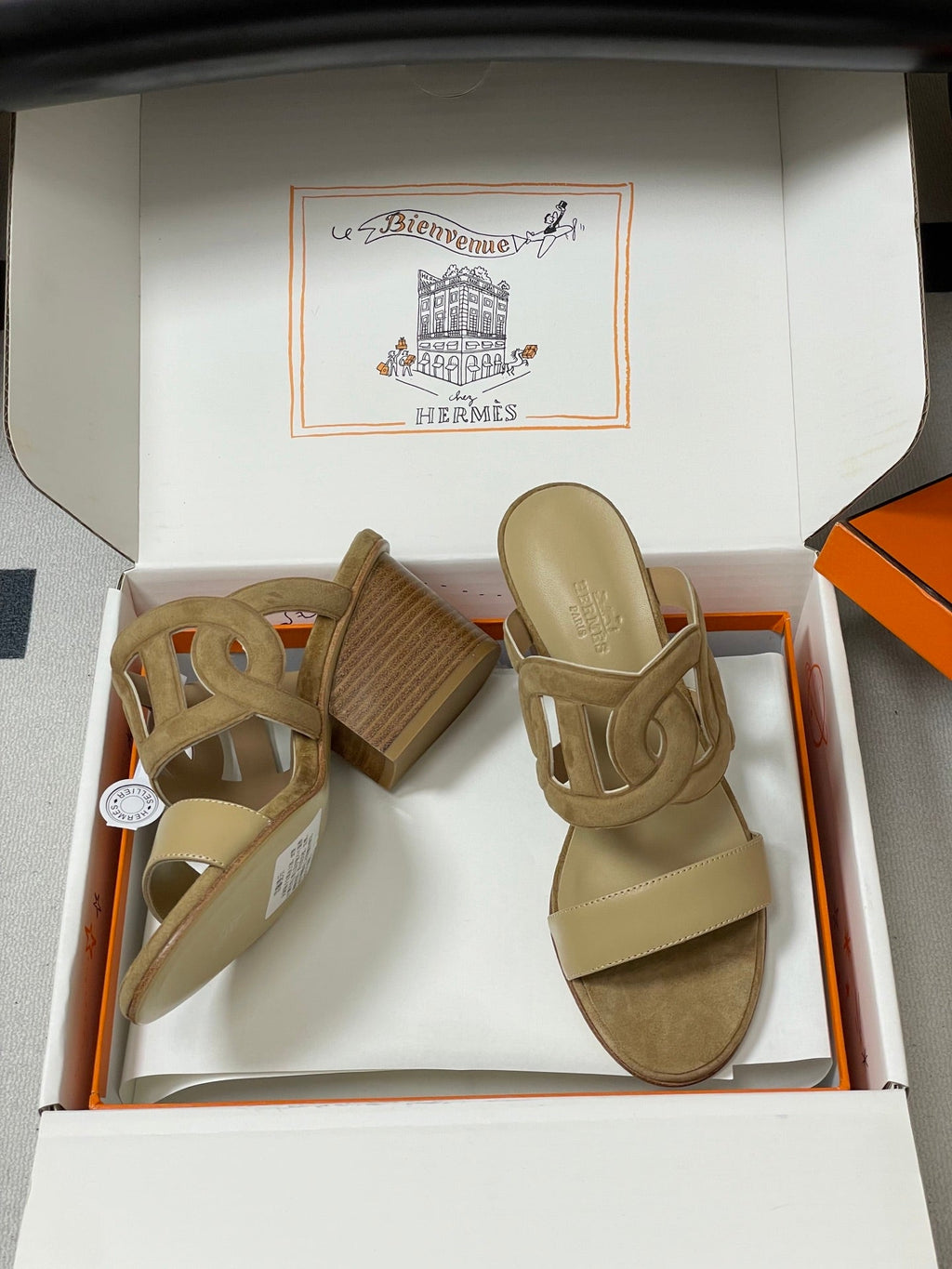 HM Lipari 70 Chunky Heeled Sandal Series Brown Beige in Suede 594331