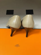 HM 26 Majeste 60 Pump Beige in Calfskin 593829