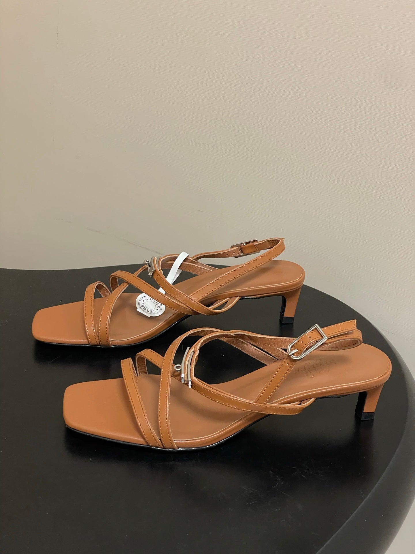 HM M  Sandal 40 Brown in Calfskin 593821