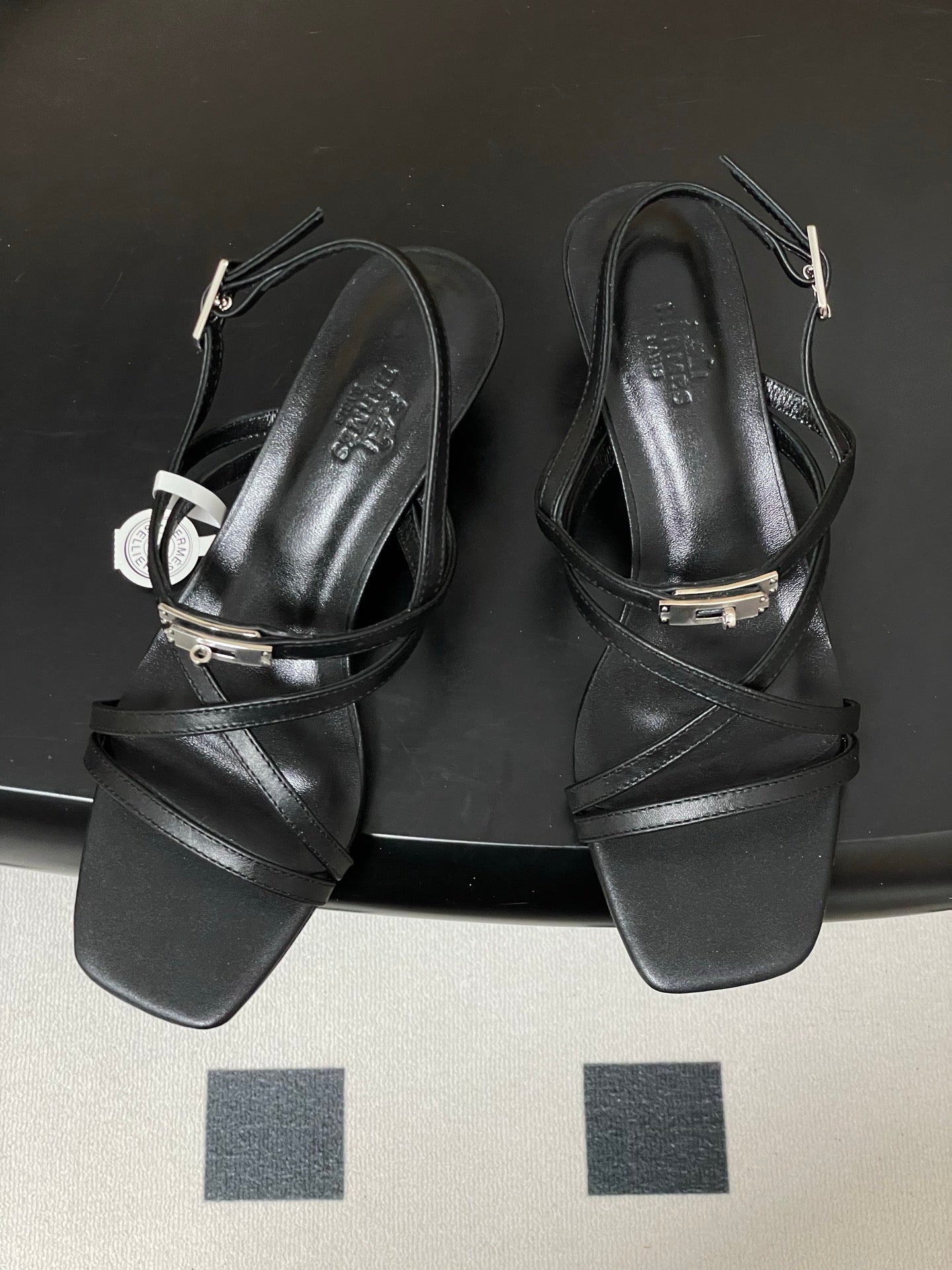 HM M  Sandal 40 Black in Calfskin 593820