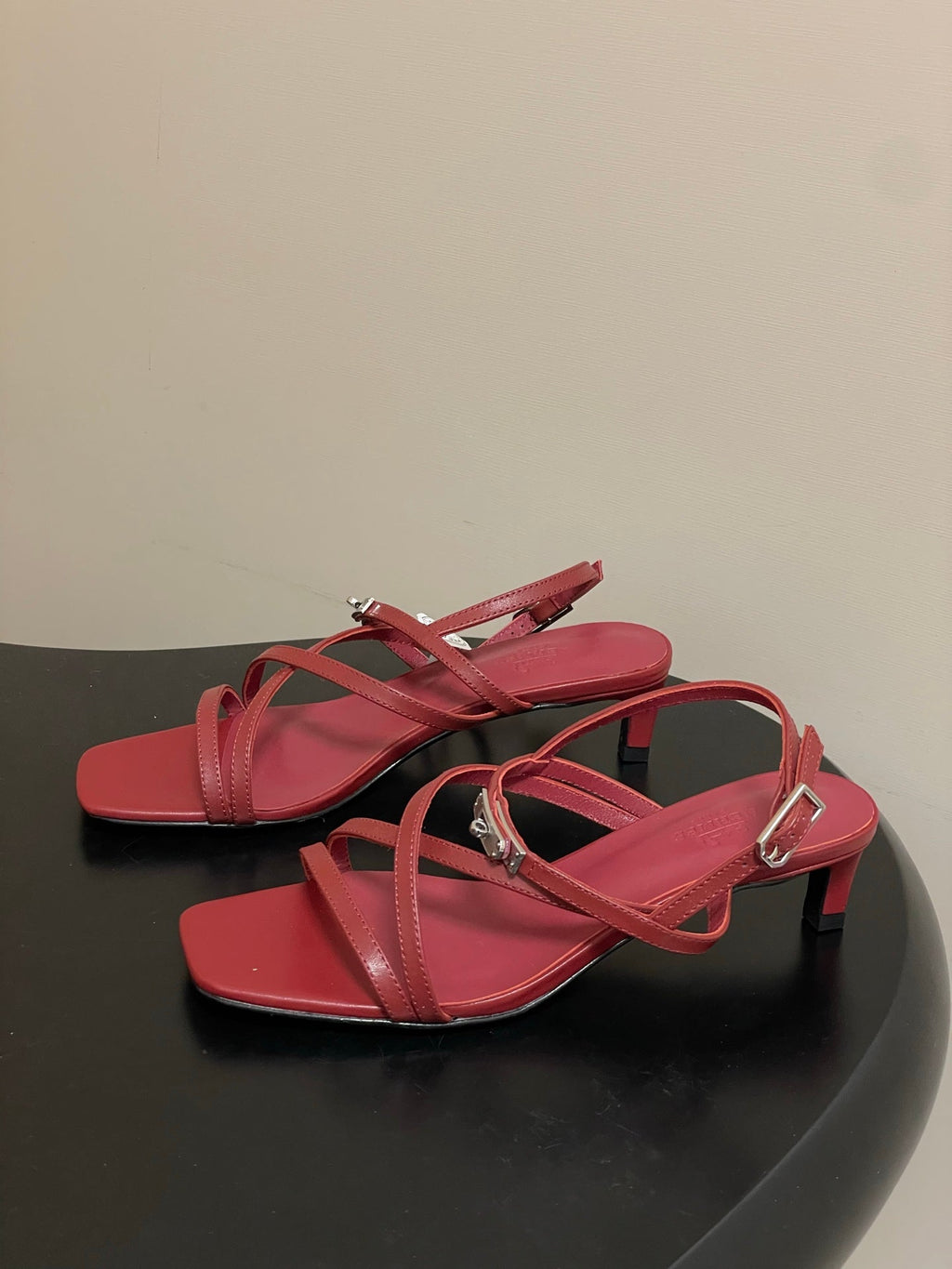 HM M  Sandal 40 Burgundy in Calfskin 593819