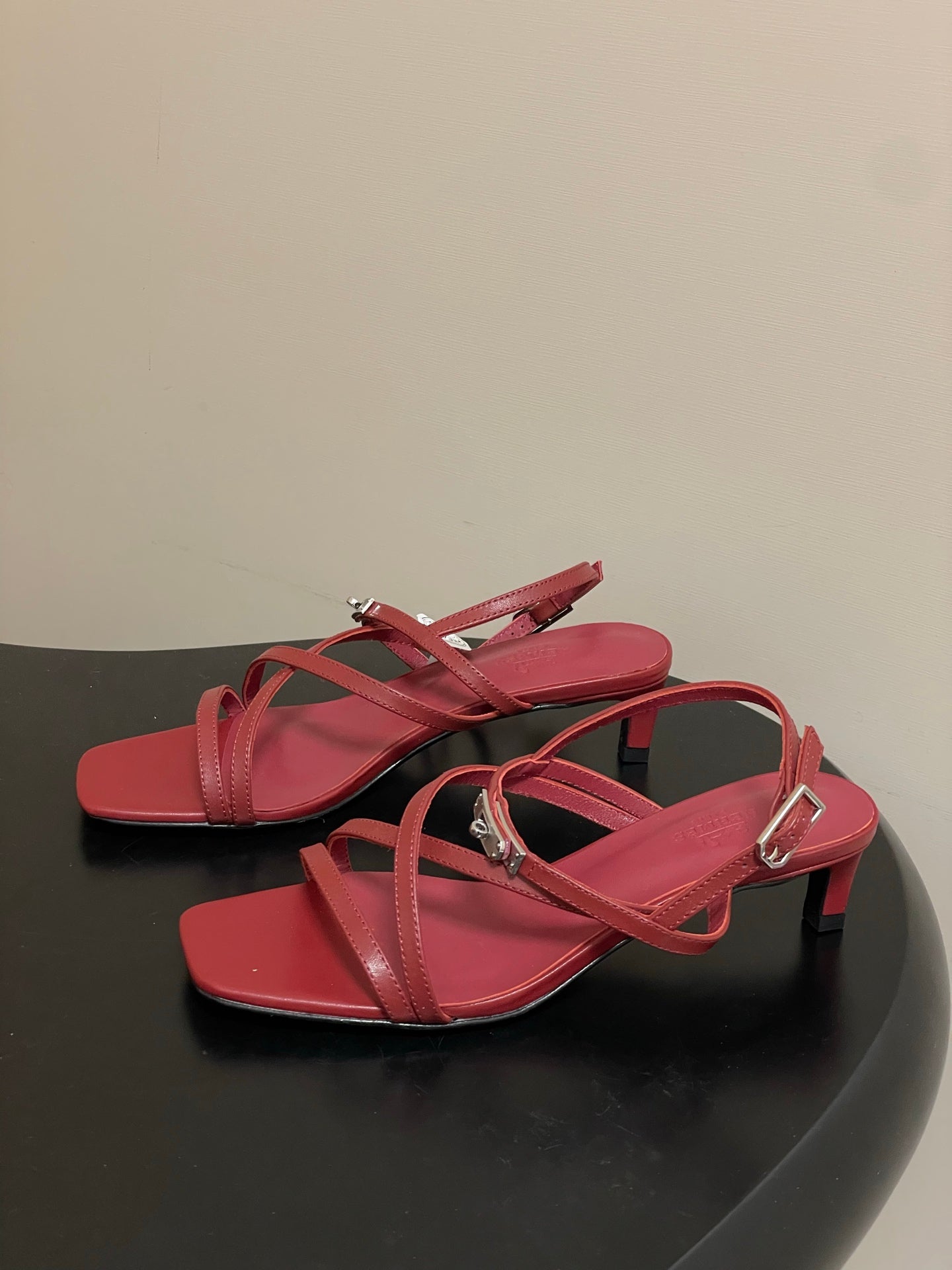HM M  Sandal 40 Burgundy in Calfskin 593819