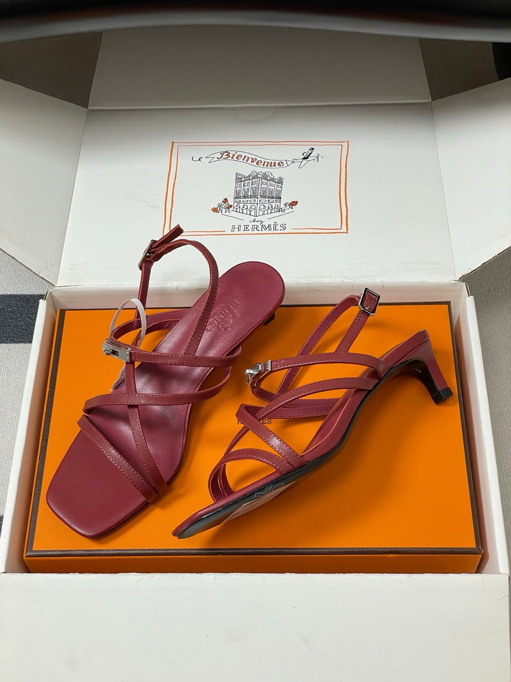 HM M  Sandal 40 Burgundy in Calfskin 593819