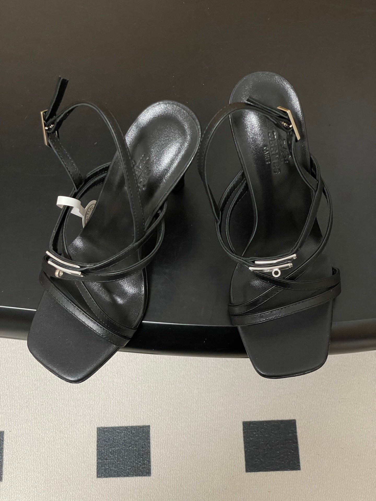 HM M  Sandal 100 Black  in Calfskin 593812