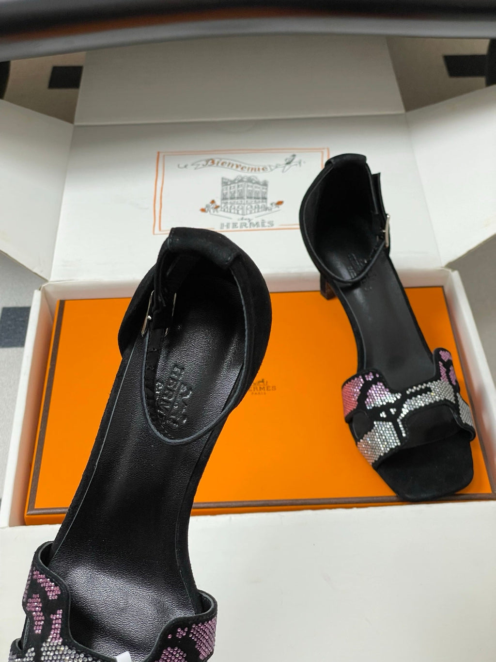 HM Joy Sandal 70 Black Pink in Suede 593805