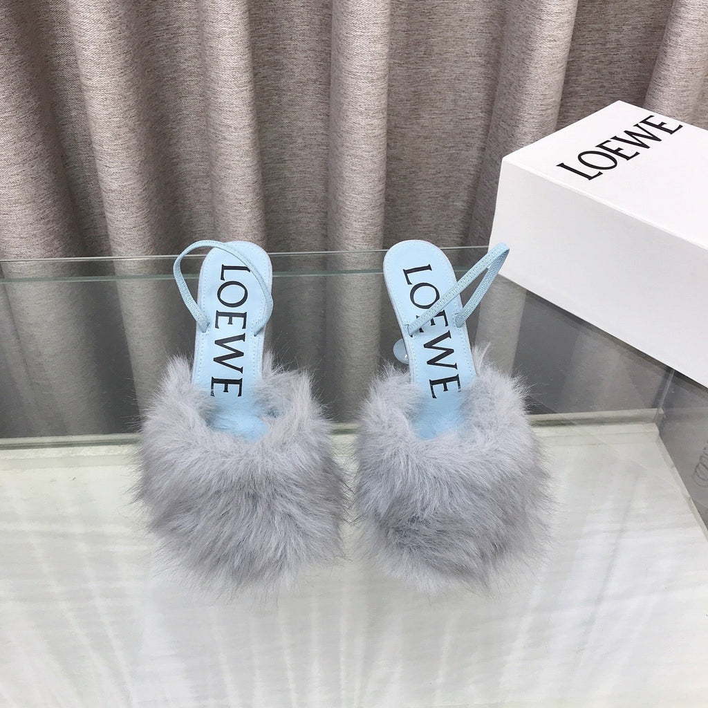 Loewe 25SS Fur-lined Mule 100 Blue in Fox Fur 597444