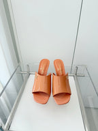 Chanel 26 Sandal 90 Orange in Patent Leather 597369