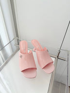 Chanel 26 Sandal 70 Pink in Patent Leather 597363