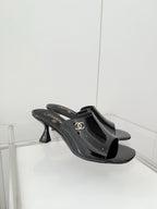 Chanel 26 Sandal 70 Black in Patent Leather 597361