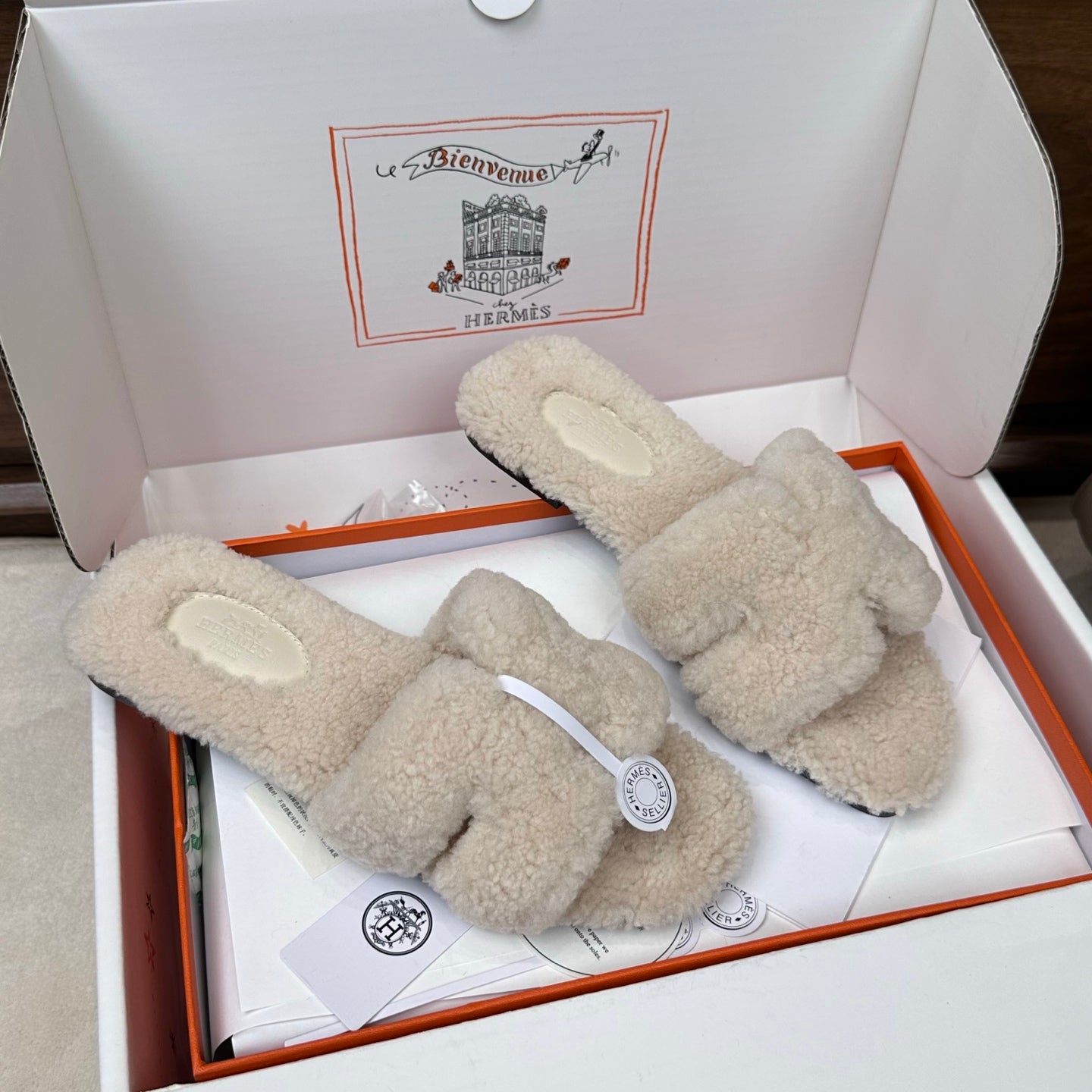 HM Oran Sandal Ivory Wool 598200