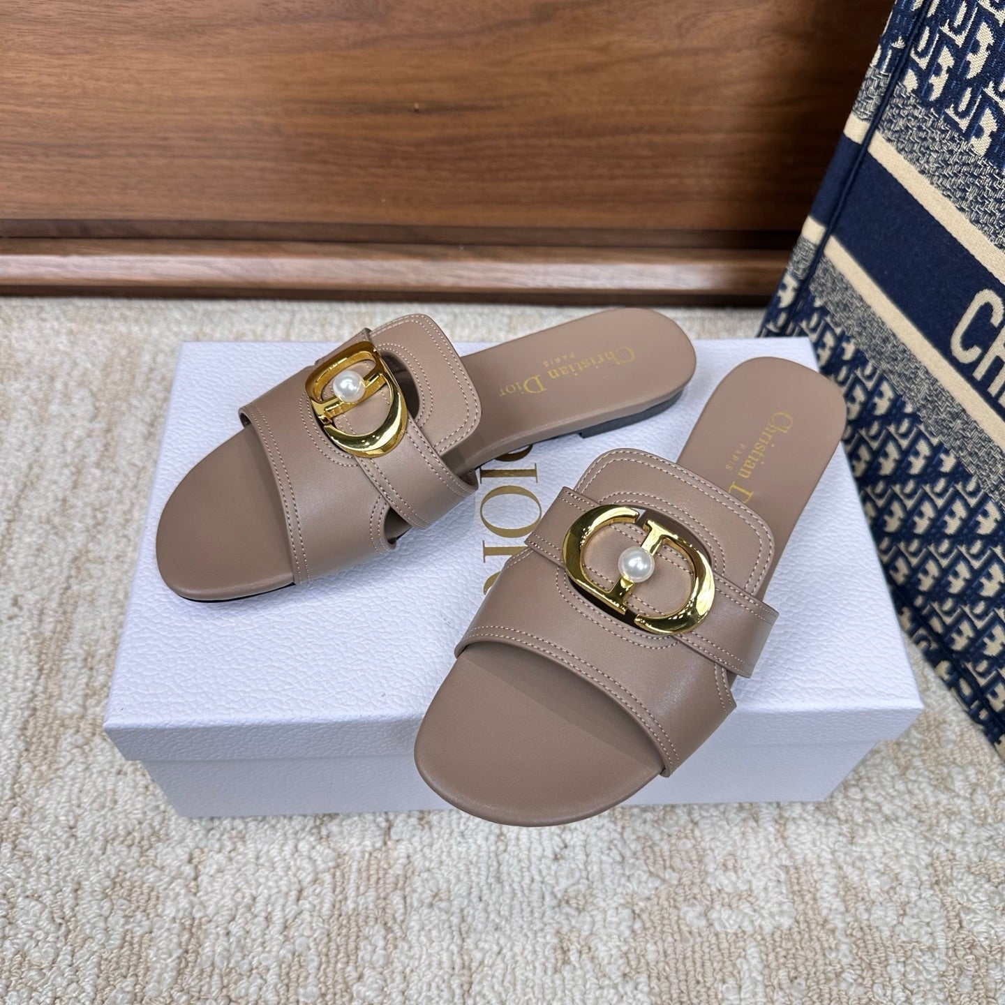 CD Montaigne Sandals Taupe in Calfskin 598171