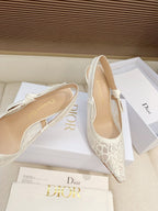 CD Ribbon Lace Open-toe Ivory Sandals 95 in Sheepskin 598119