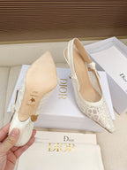 CD Ribbon Lace Open-toe Ivory Sandals 95 in Sheepskin 598119