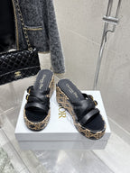 CD 25SS D-Attitude Wedge Sandals 90 Black in Cowhide 598110