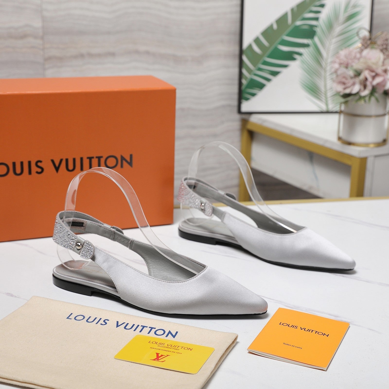LV 26ss Legacy Slingback Flats Silver in Cowhide 600636