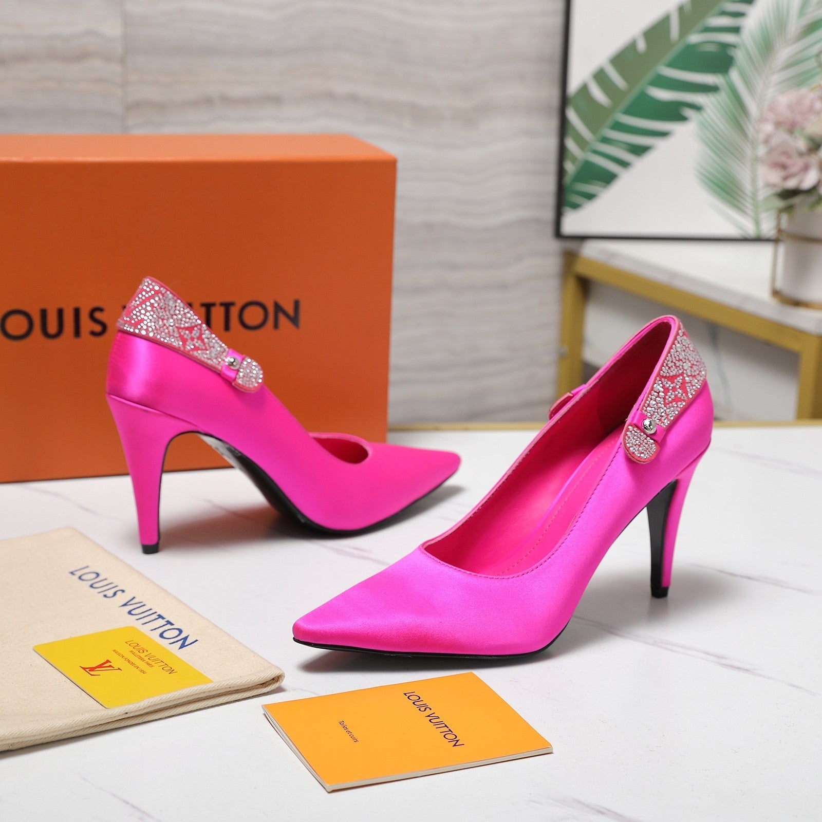 LV 26ss Legacy Pumps 95 Pink in Cowhide 600649