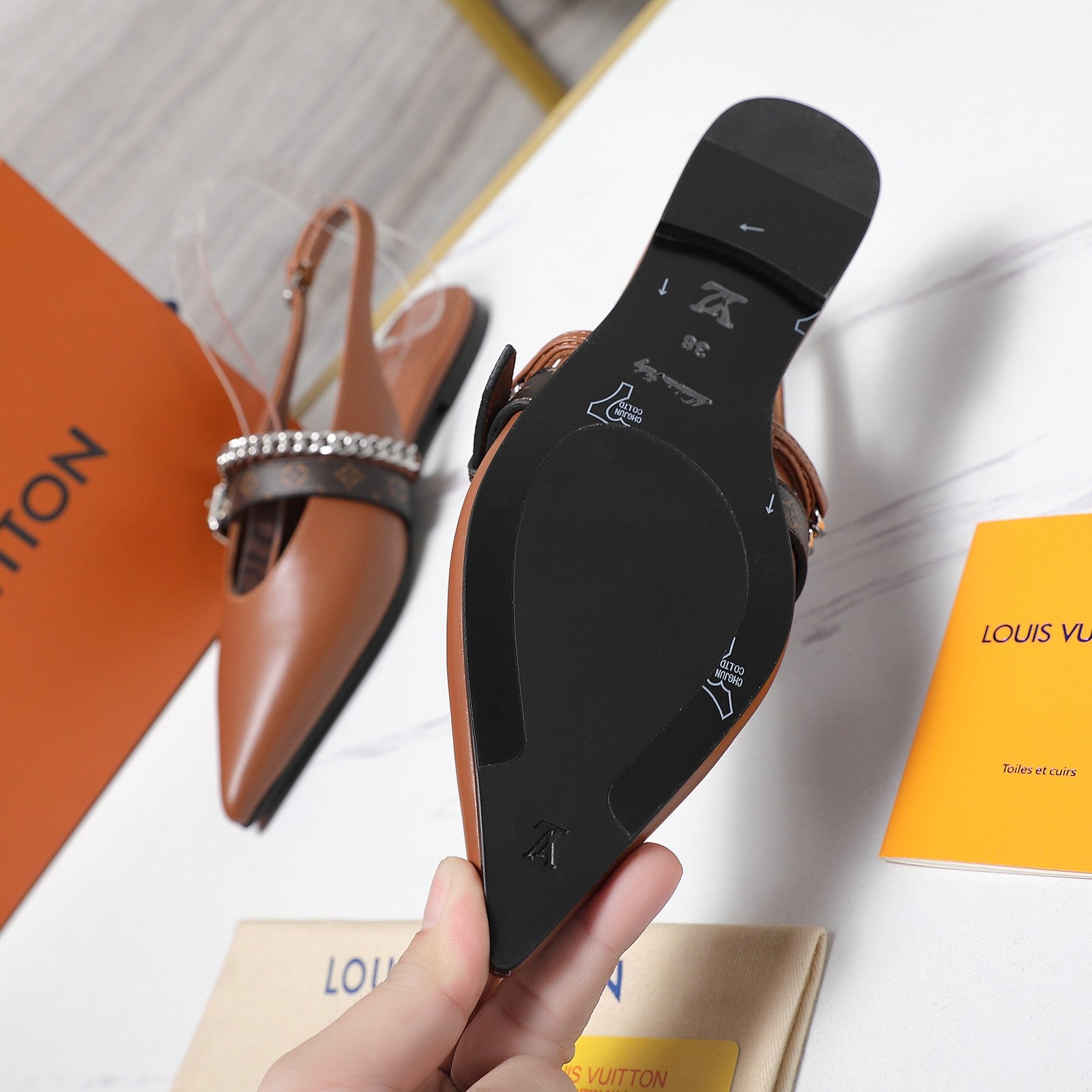 LV Vibe Slingback Flat Brown Glossy Naplak Leather 600665