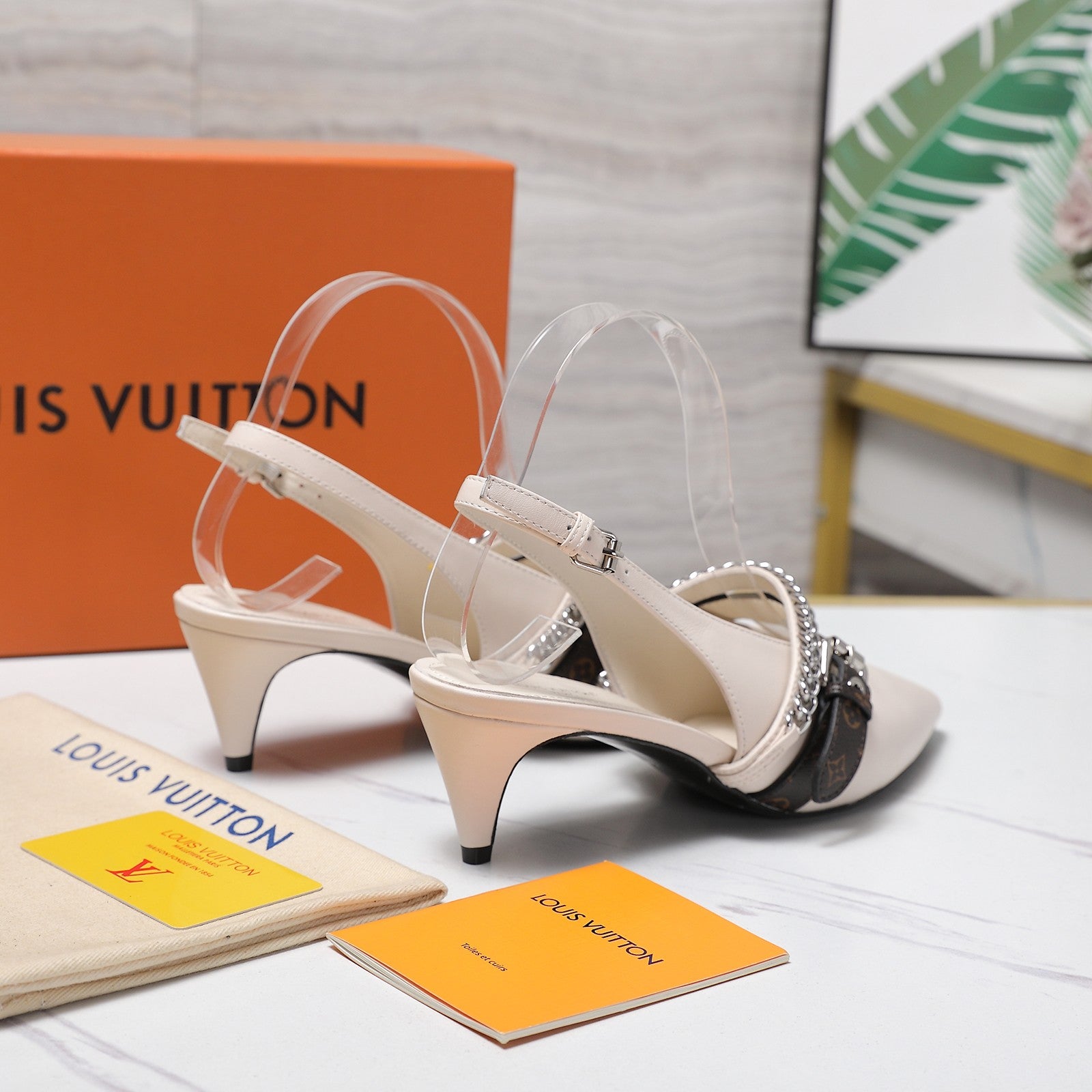 LV Vibe Slingback Pumps 55 White Glossy Naplak Leather 600668