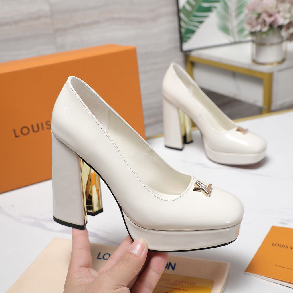 LV 26ss Chunky Heel Platform Sandals 11cm White in Patent Leather 600731