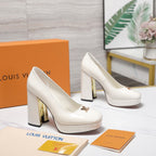 LV 26ss Chunky Heel Platform Sandals 11cm White in Patent Leather 600731