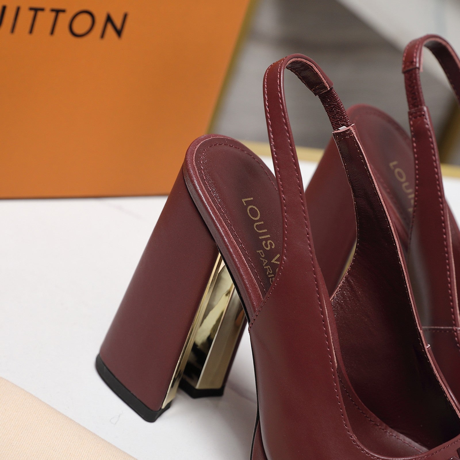 LV 26ss Chunky Heel Platform Slingback 11cm Burgundy in Cowhide 600739
