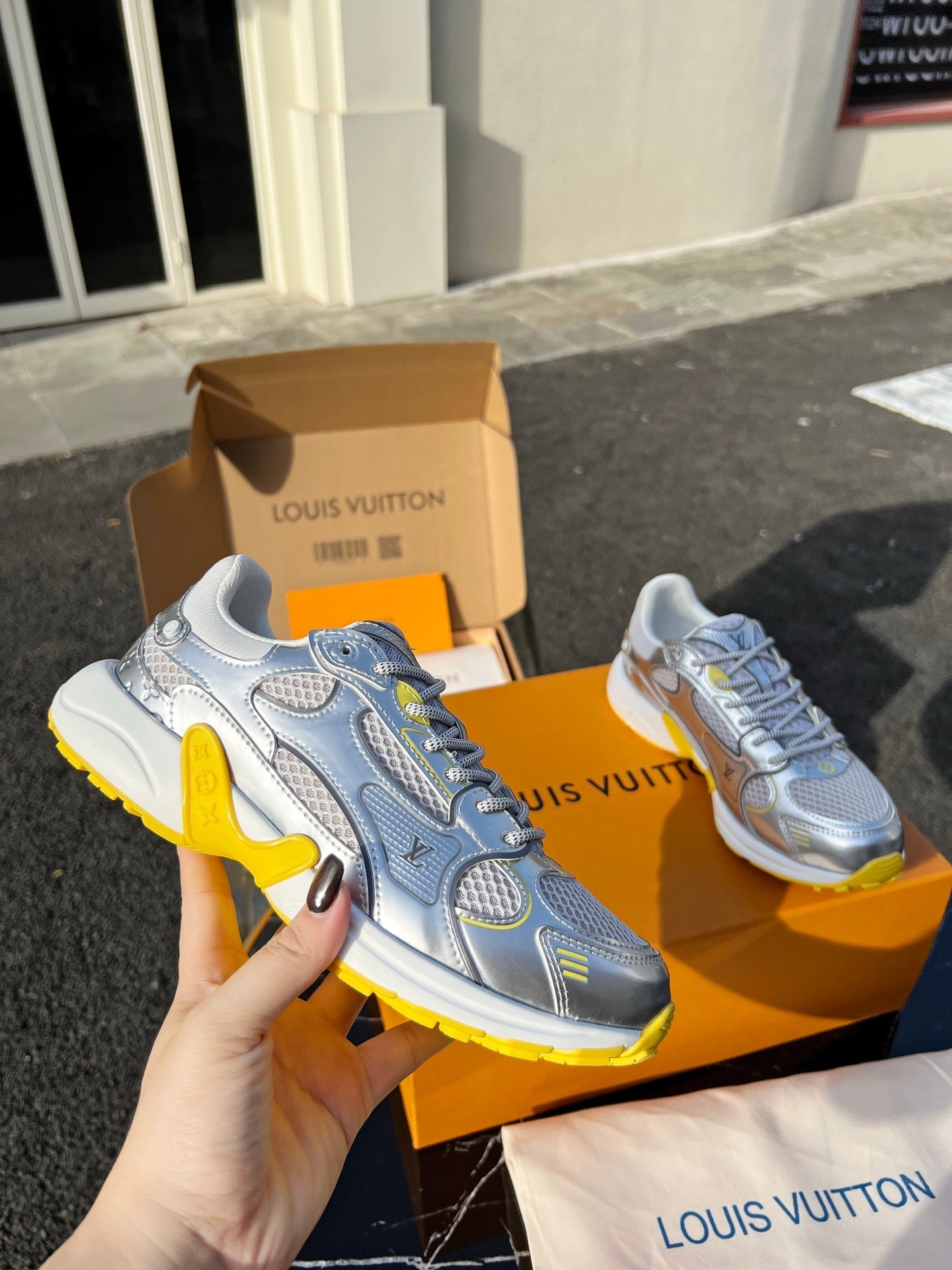 LV 26 Olympia Sneaker Yellow Silver Metallic in Fabric Mesh 600745 ( )