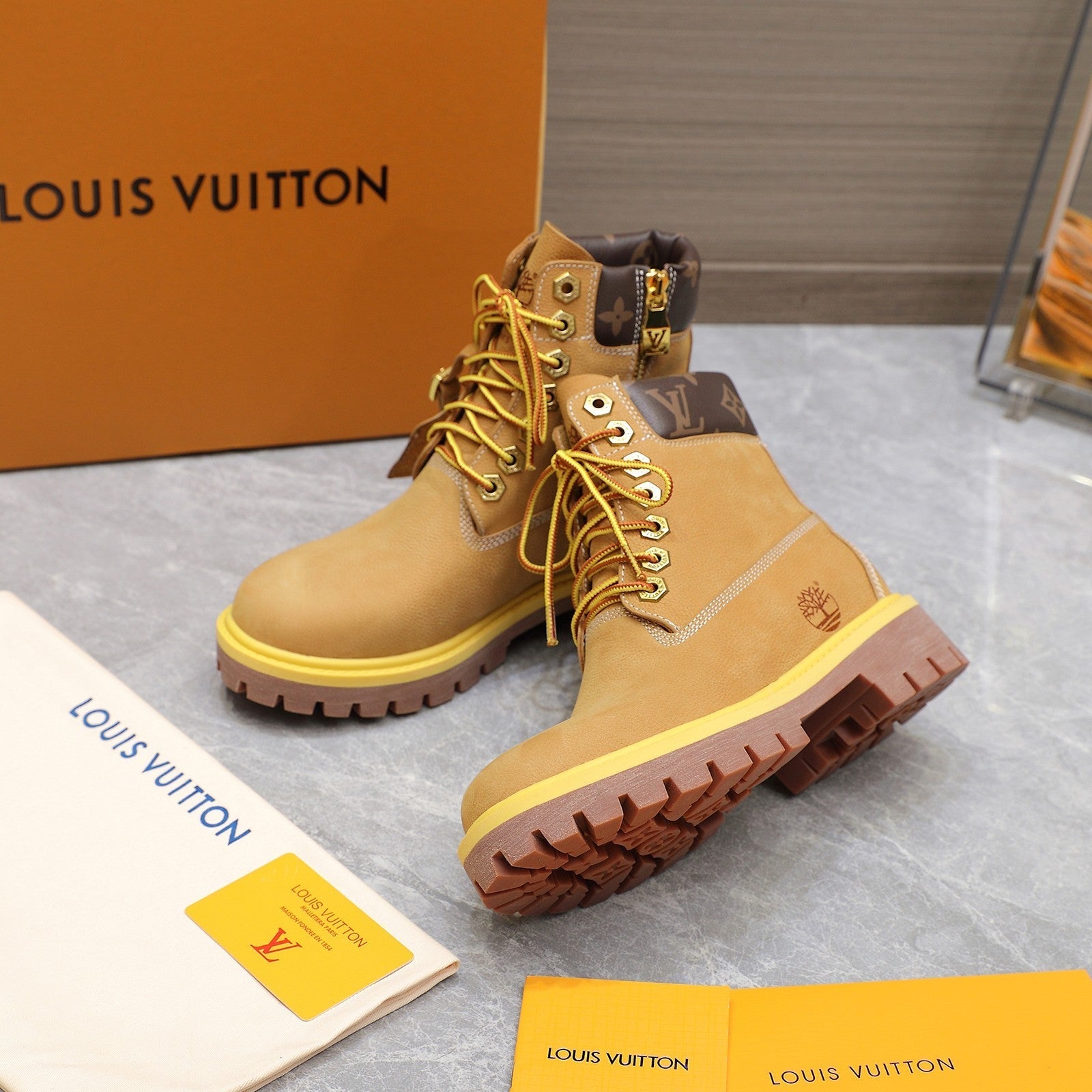 LV x Timberland Collaboration Monogram Brown Ankle Boots 35 in Suede Cowhide Leather 600806