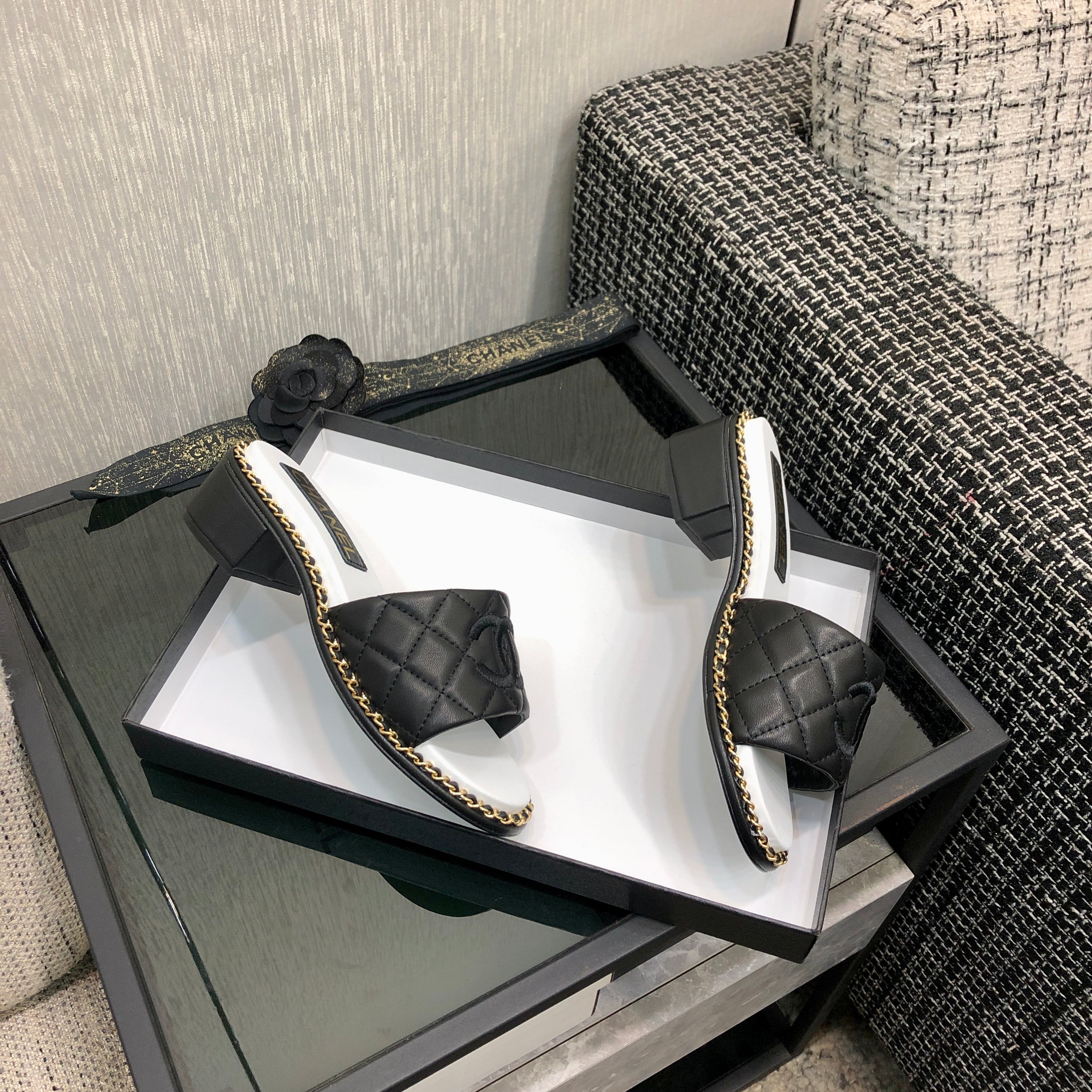 Chanel 26 High-Heeled Chain Slippers Black in Lambskin 602482