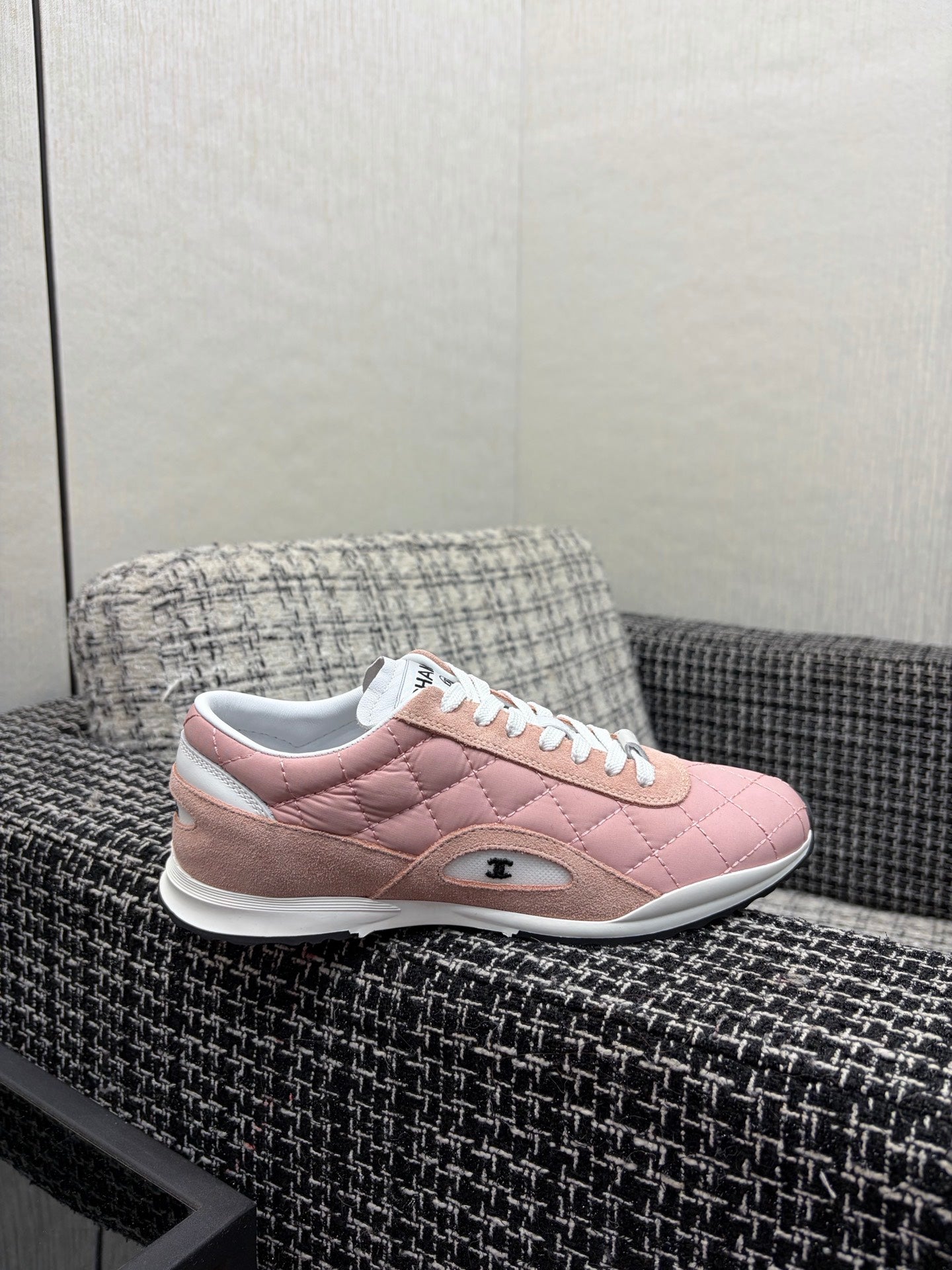 Chanel 26 Quilted Sneaker Pink in Lambskin 602470