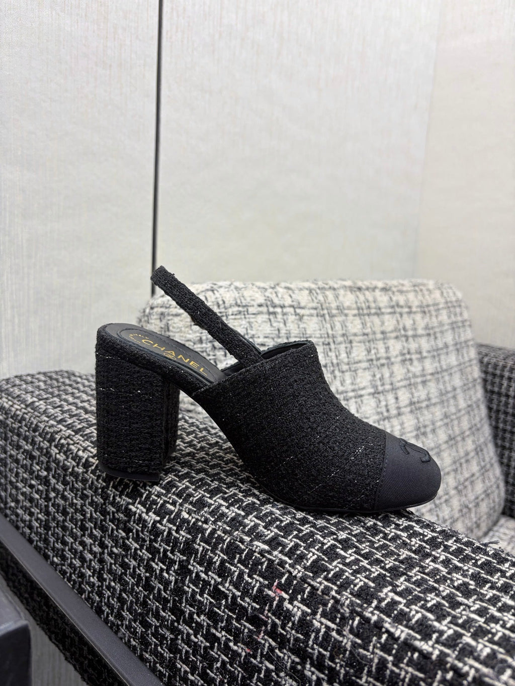 Chanel 26 Classic Chunky Heel Open Back Sandal 95 Black in Tweed Fabric 602499