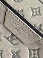 TRIO MESSENGER 25 IN GRAY MONOGRAM SHADOW CALFSKIN