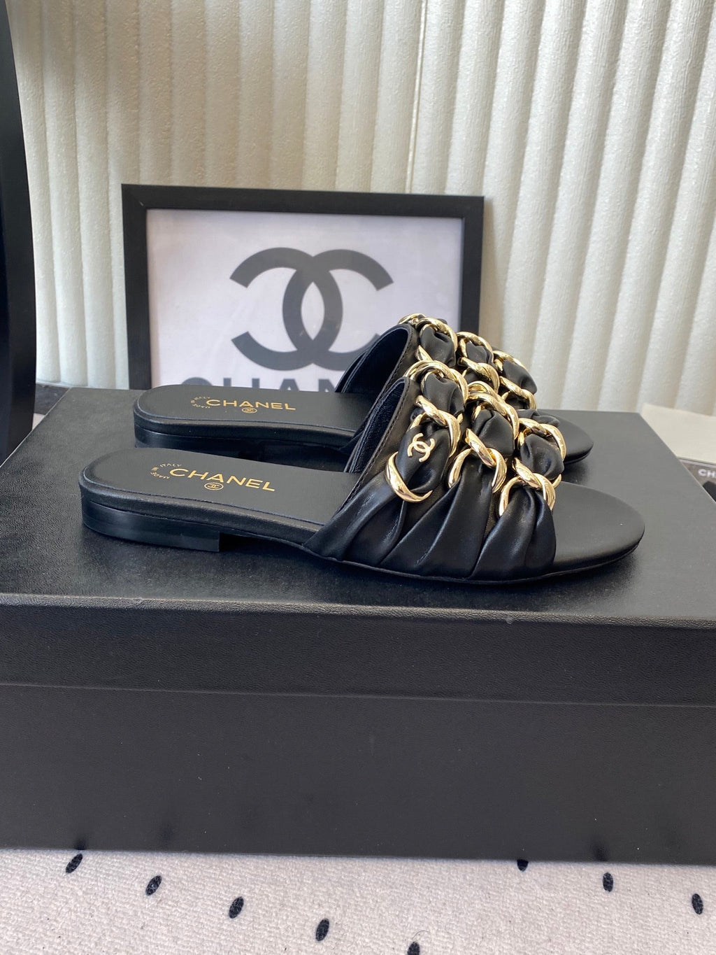 Chanel Early Spring Chain Slippers Black in Lambskin 611717