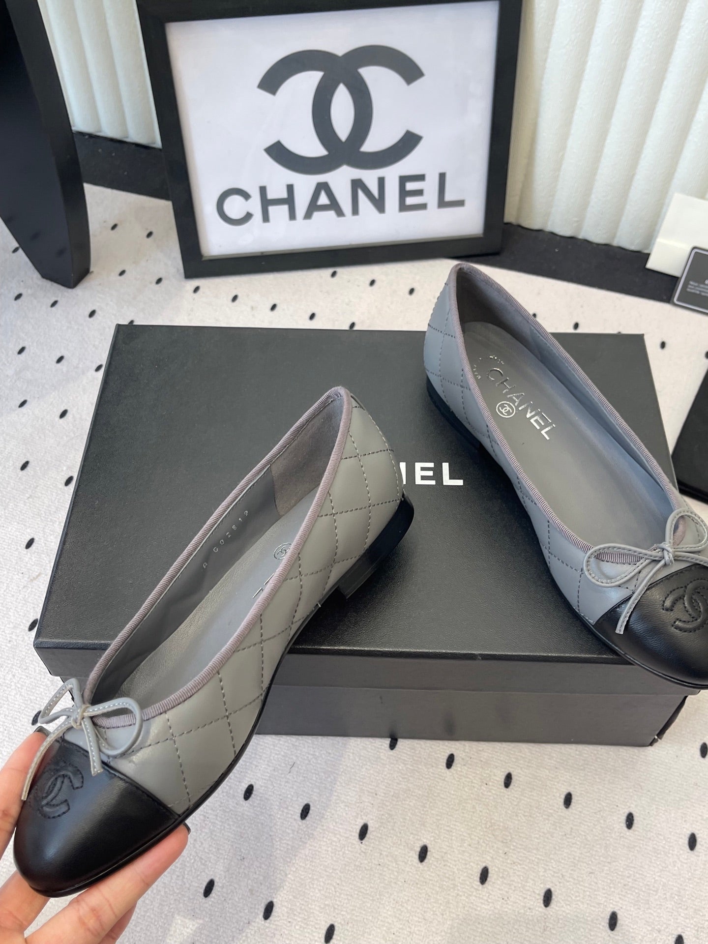 CC Ballet Flats Gray in Cowhide 611700