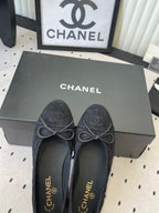 CC Ballet Flats Black in Suede 611695