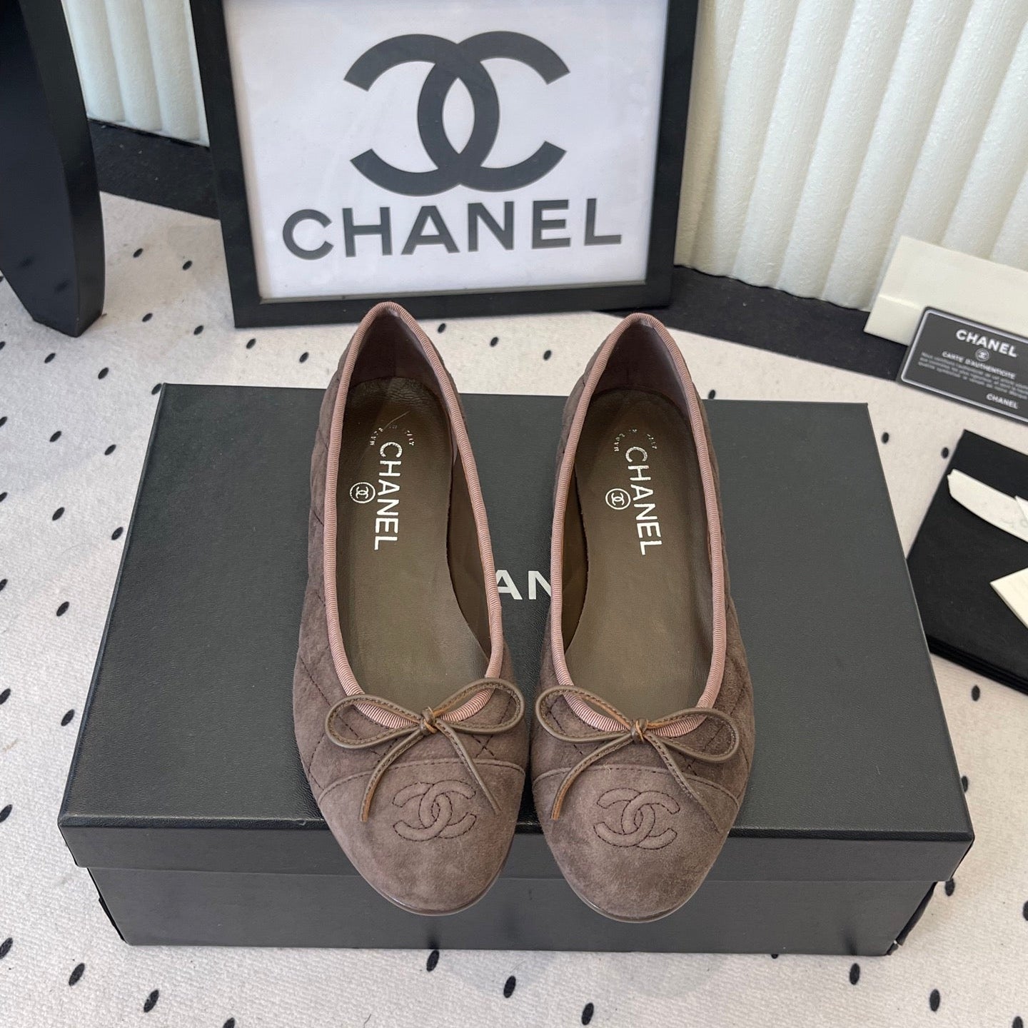 CC Ballet Flats Brown in Suede 611694
