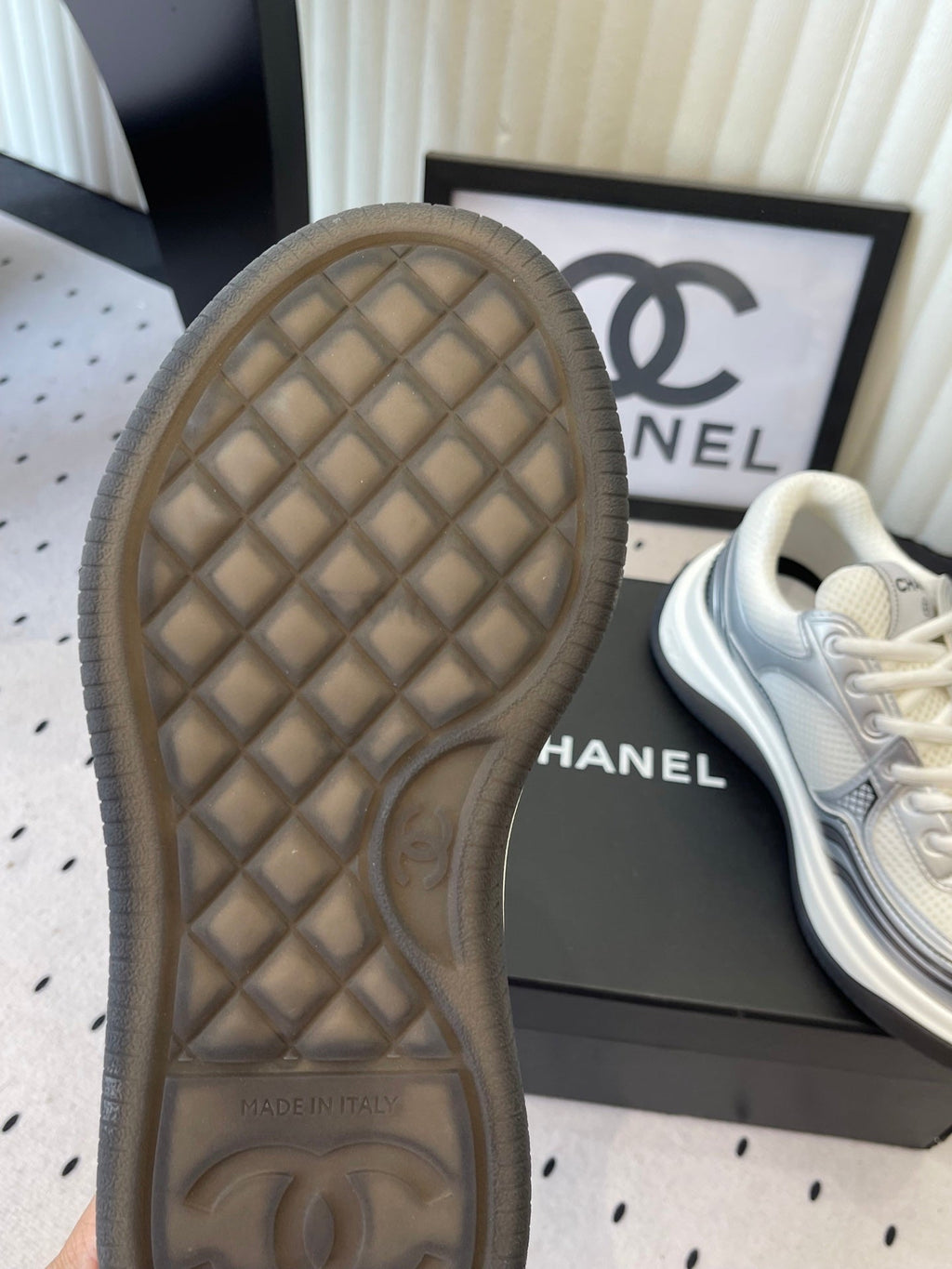 CC Sneaker White Silver Metallic in Cowhide 611669