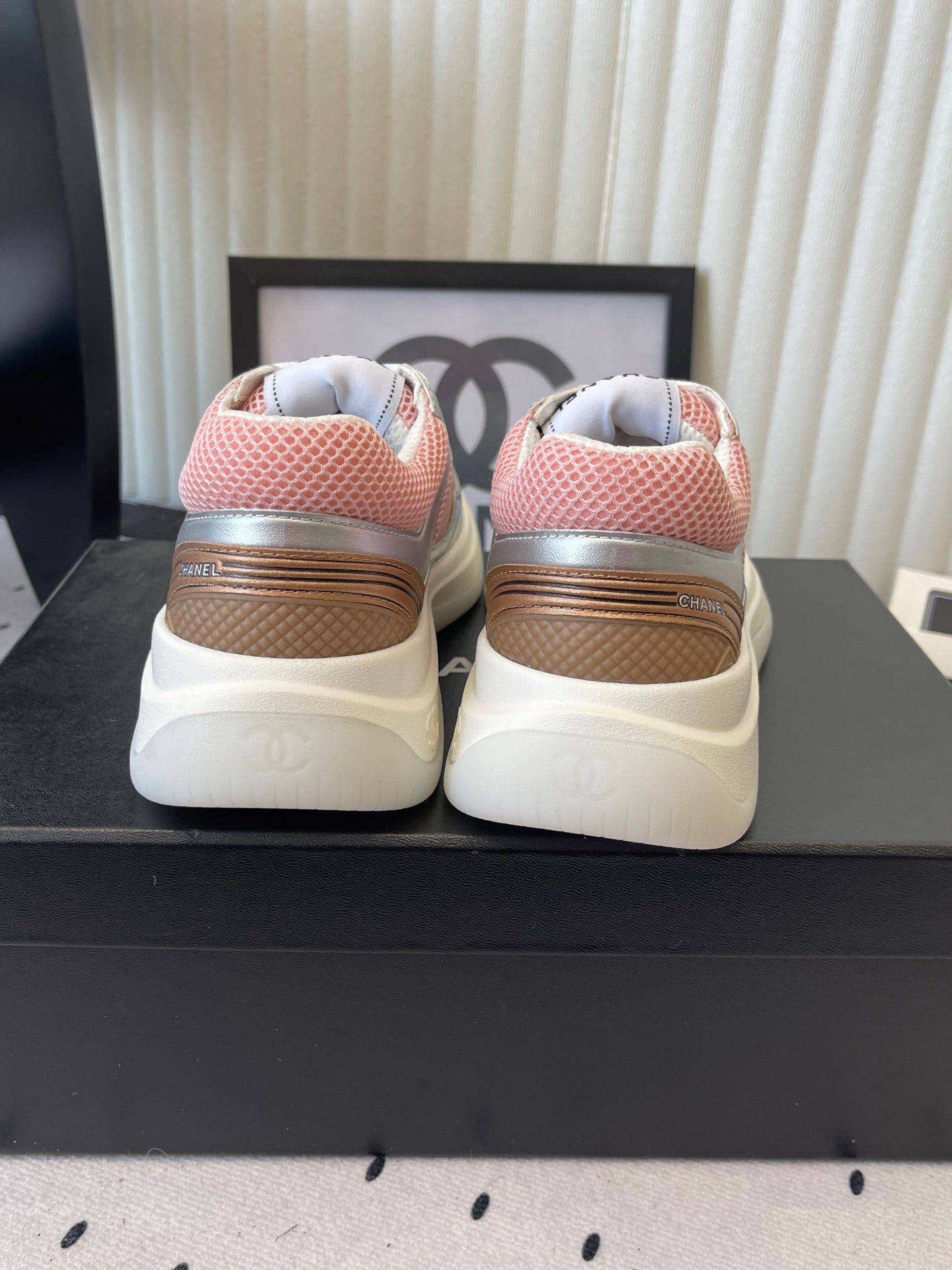 CC Sneaker Pink Silver Metallic in Cowhide 611668
