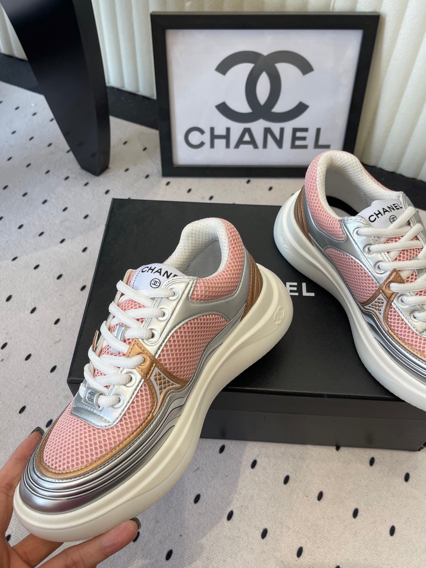 CC Sneaker Pink Silver Metallic in Cowhide 611668