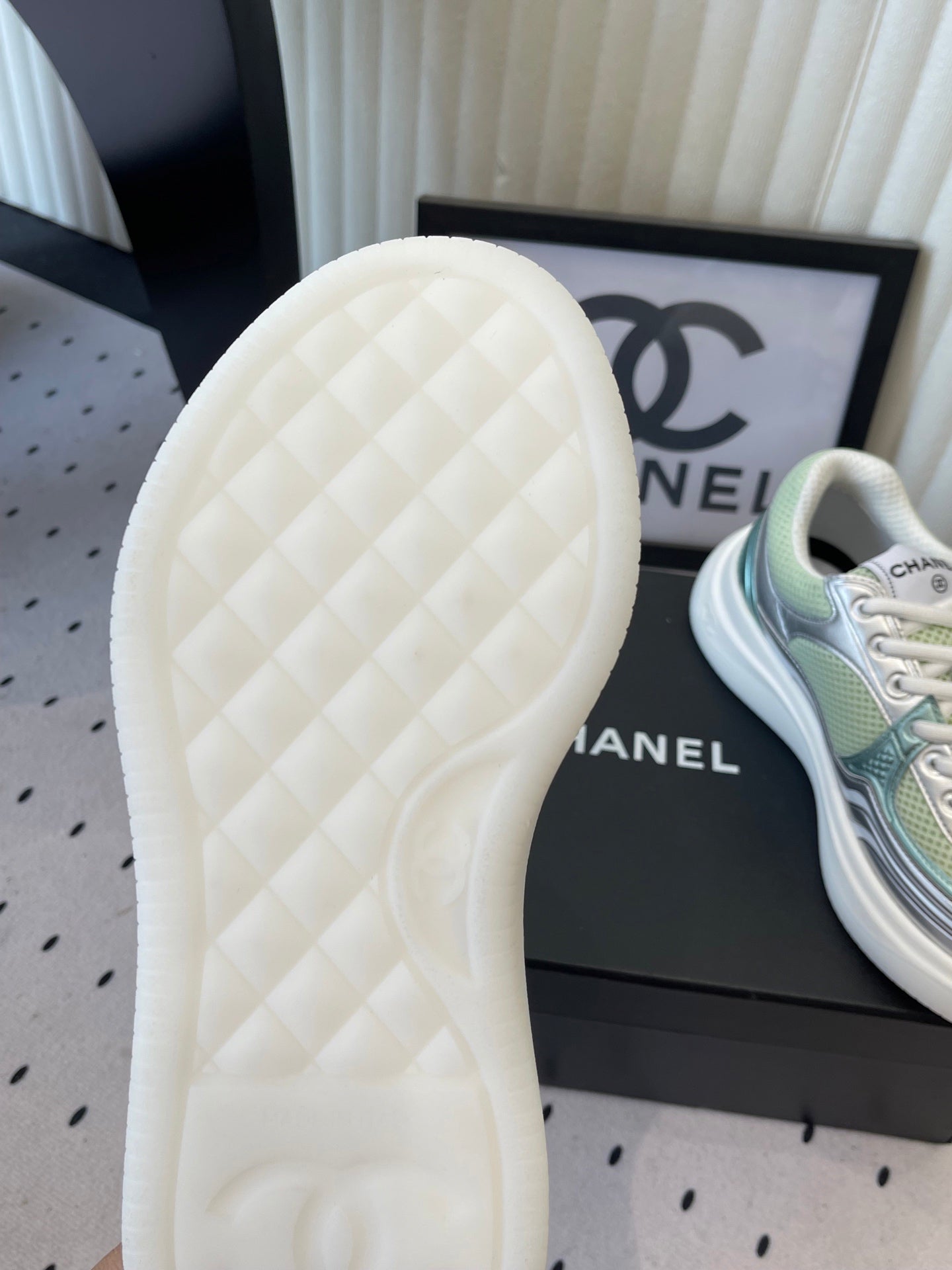 CC Sneaker Green Silver Metallic in Cowhide 611666