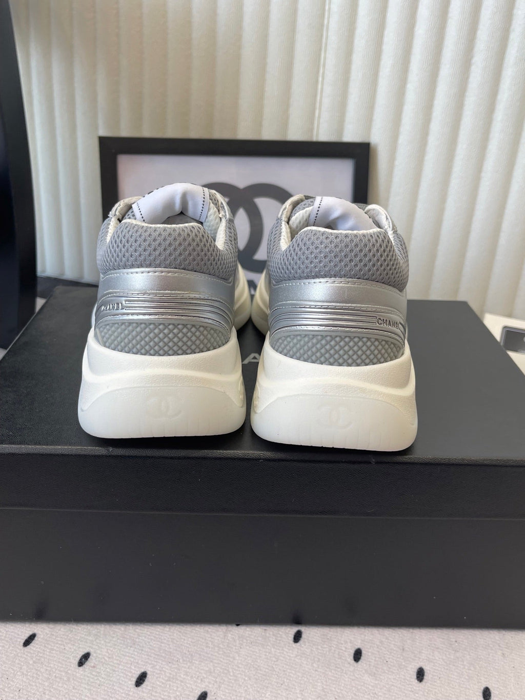 CC Sneaker Metallic Silver in Cowhide 611664