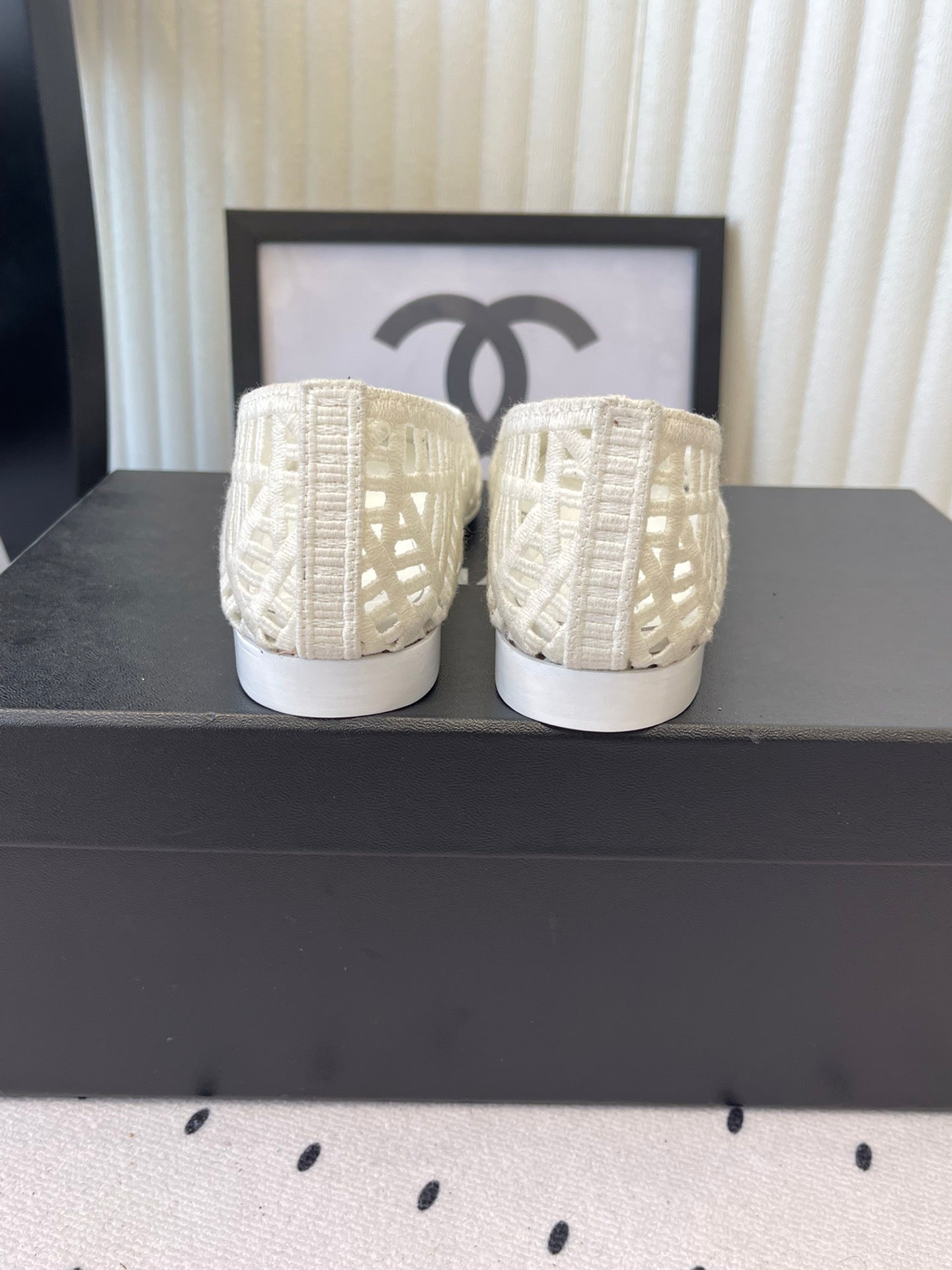 Chanel Ballet Flats White in Woven Raffia 611582