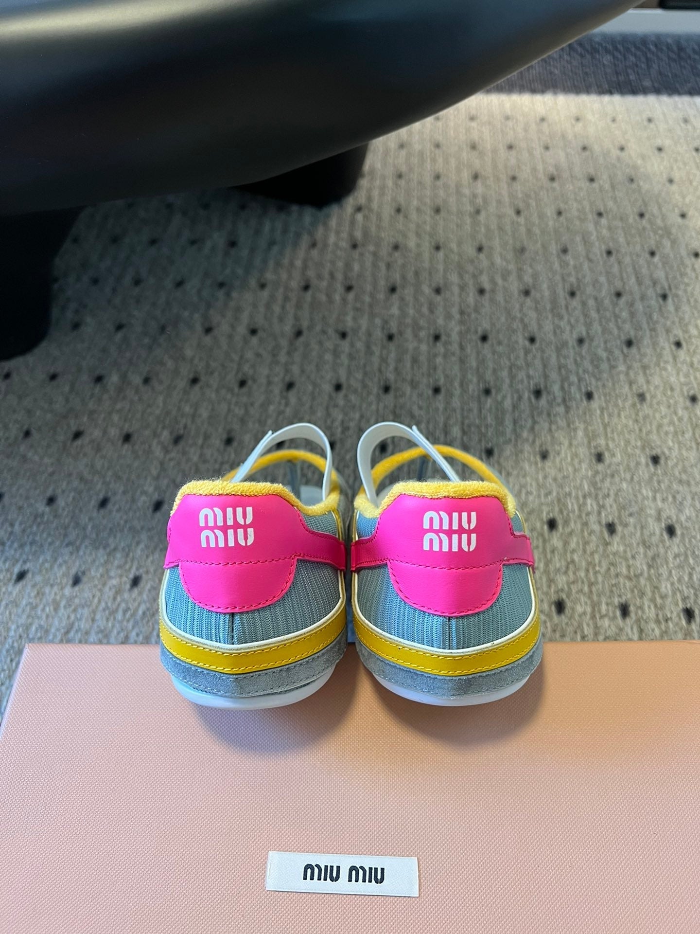 Miu Miu 26 Mary Jane Casual Flip-Flops Multicolor in Mesh fabric 614743