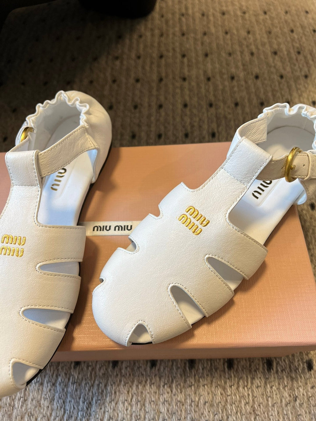Miu Miu 26 Roman Sandals White in Cowhide 614719